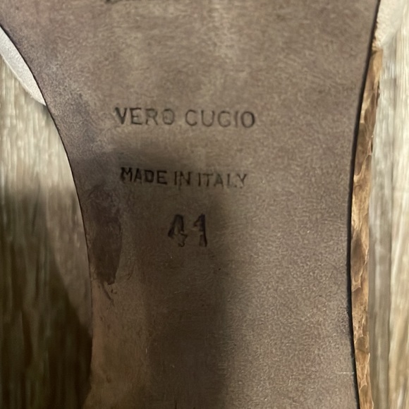 Anya Hindmarch kitten Heel Pumps/shoes size 41/11 made in Italy - Picture 9 of 11